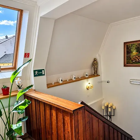 Bed & Breakfast Hubert Galeri Komárno